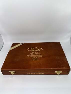 Oliva Serie V Melanio Gran Reserva Limitada Double Toro Empty Wooden Cigar Box